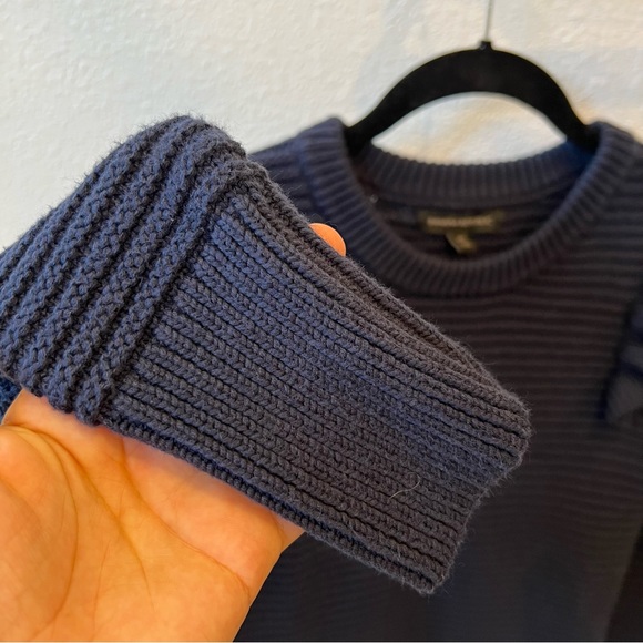 BANANA REPUBLIC Navy Ribbed Sweater - Picture 4 of 7